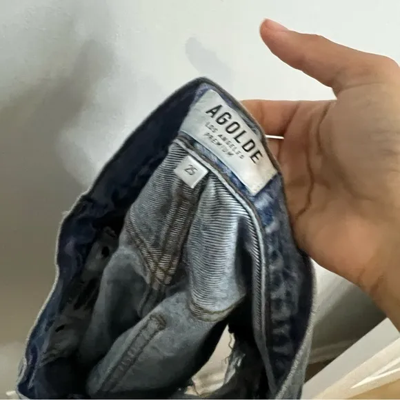 Agolde Jaden Frayed Hem Denim Shorts size 25