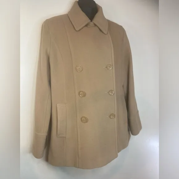 Anne Klein~Tan~Double Breasted Pea Coat~(2) Pockets~Fully Lined~Size L