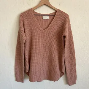 Aritzia Wilfred Free Merino Wool Wolter V-Neck Waffle Knit Sweater Small Pink