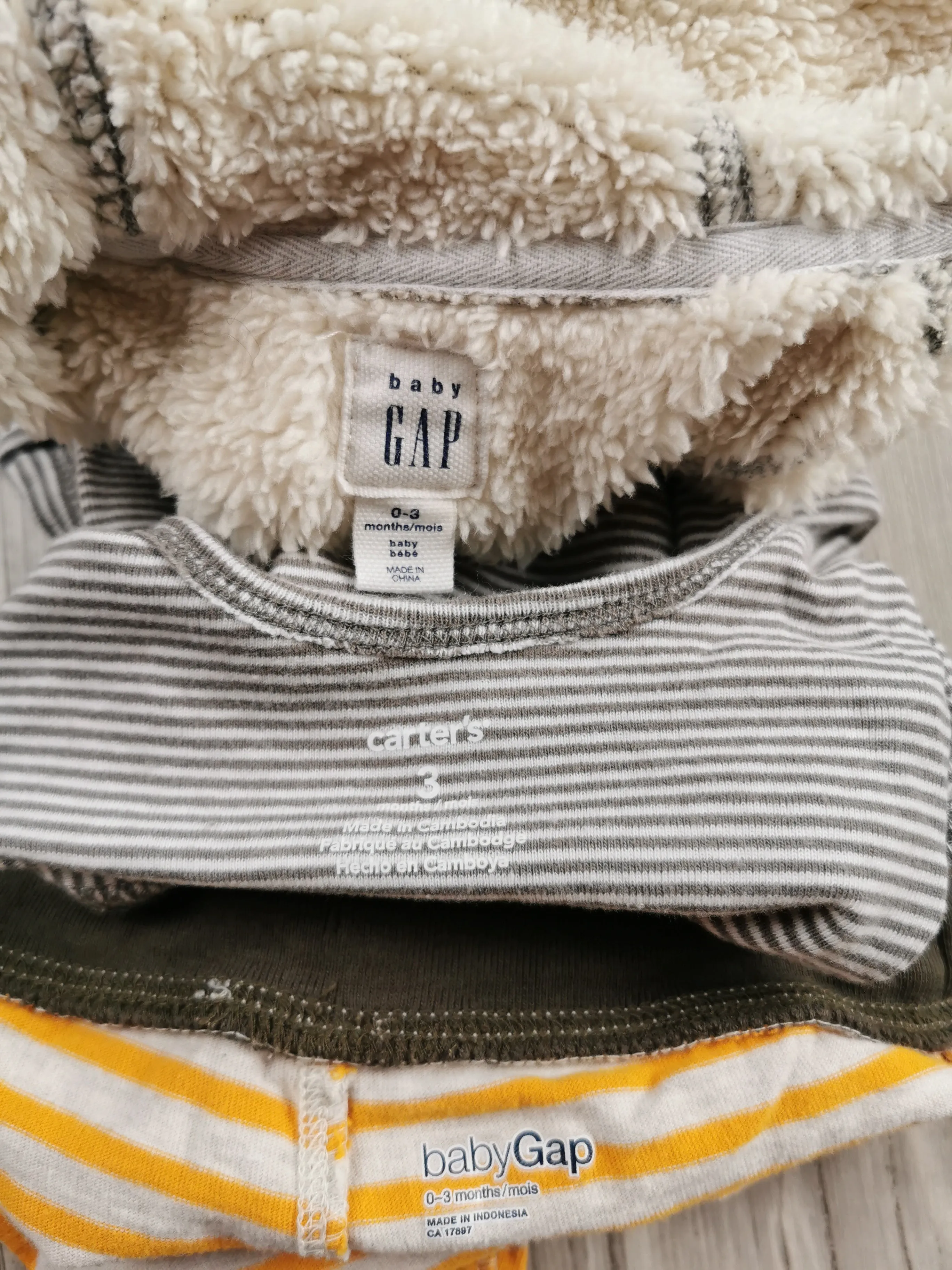 BABY BOY SIZE 0/3 MONTHS - BABY GAP & CARTER'S, 3 Piece Mix N Match Fall Outfit EUC B14