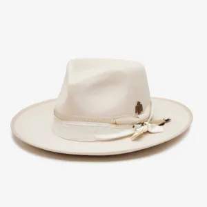 Bennie in Cream