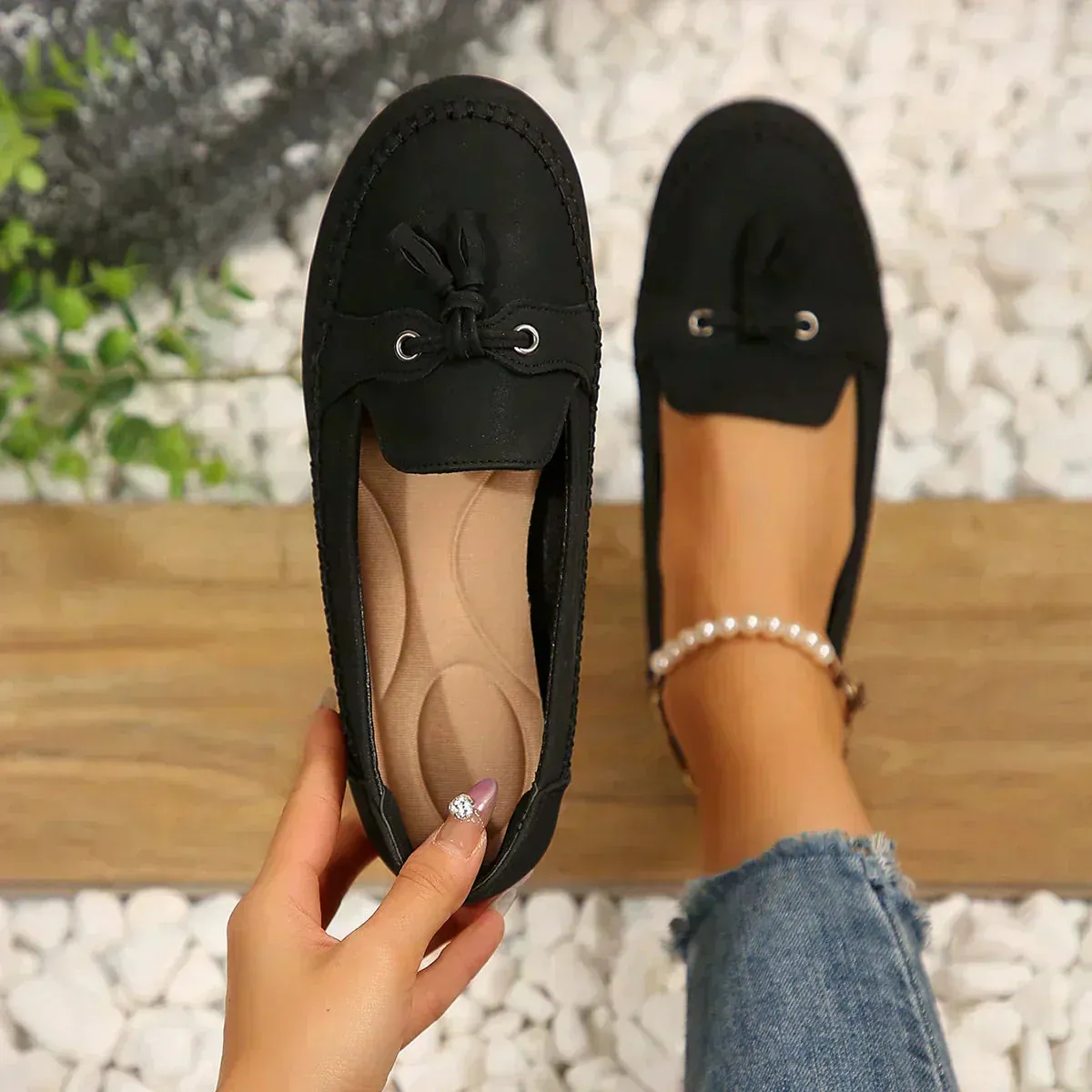 🔥Comfortable soft loafers for women in vintage style with bow