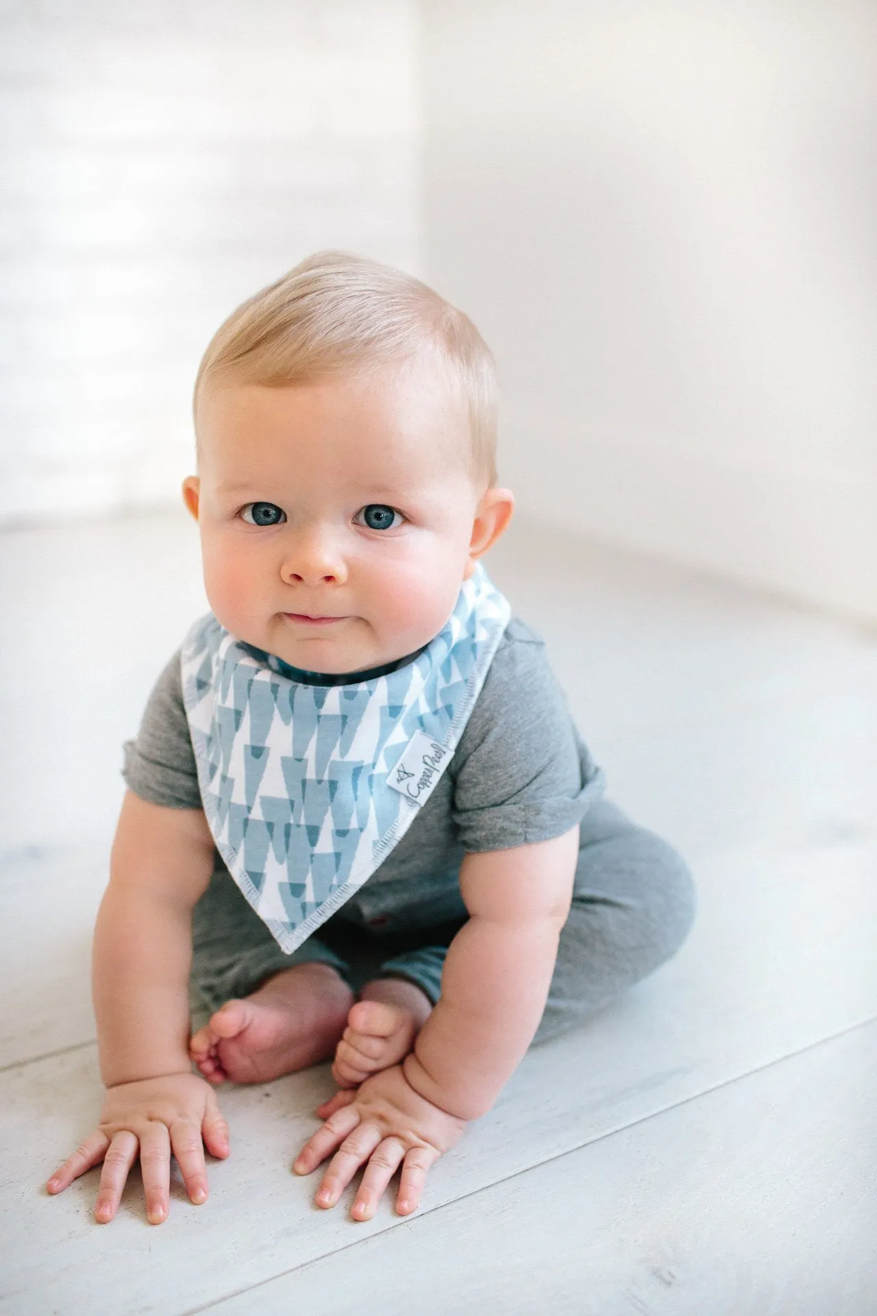 Copper Pearl Arctic Bandana Bib Set