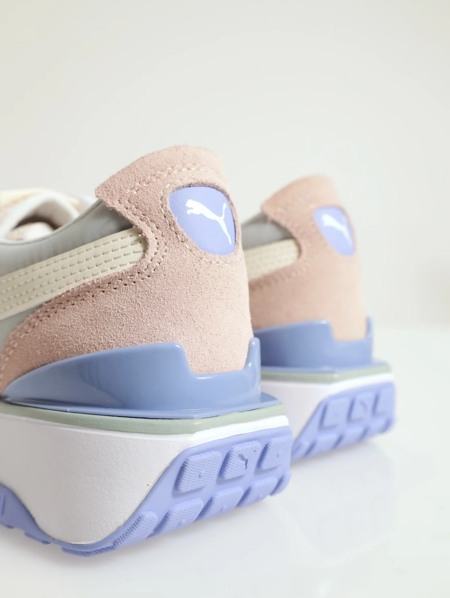 Cruise Rider Silk Road Platform Sneaker