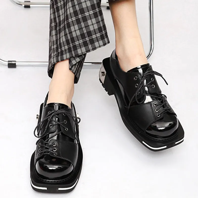 Fashion Women Round Toe Metal Chain Buckle Flats