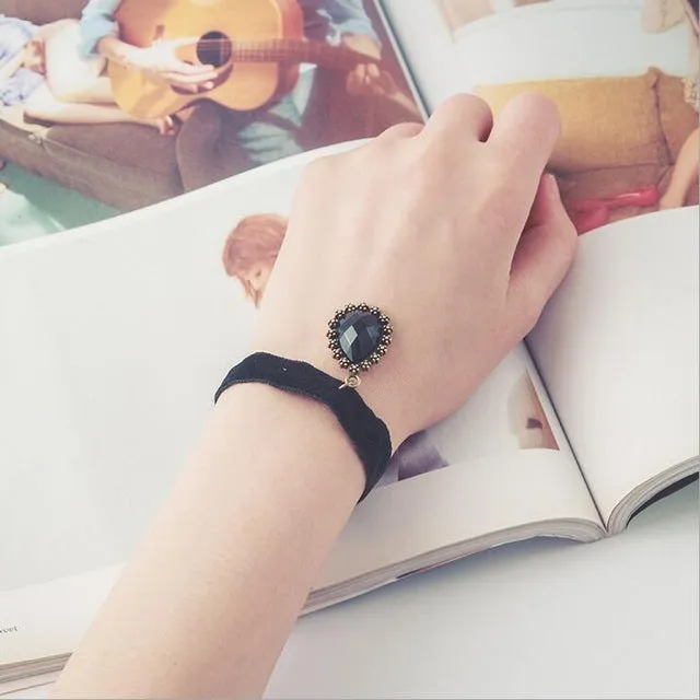 Free shipping Vintage flower lace water drop bracelets & bangles wrist handmade accessories Gothic jewelry bracelets accessory
