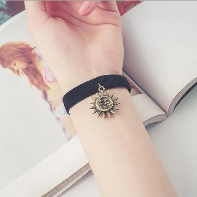 Free shipping Vintage flower lace water drop bracelets & bangles wrist handmade accessories Gothic jewelry bracelets accessory