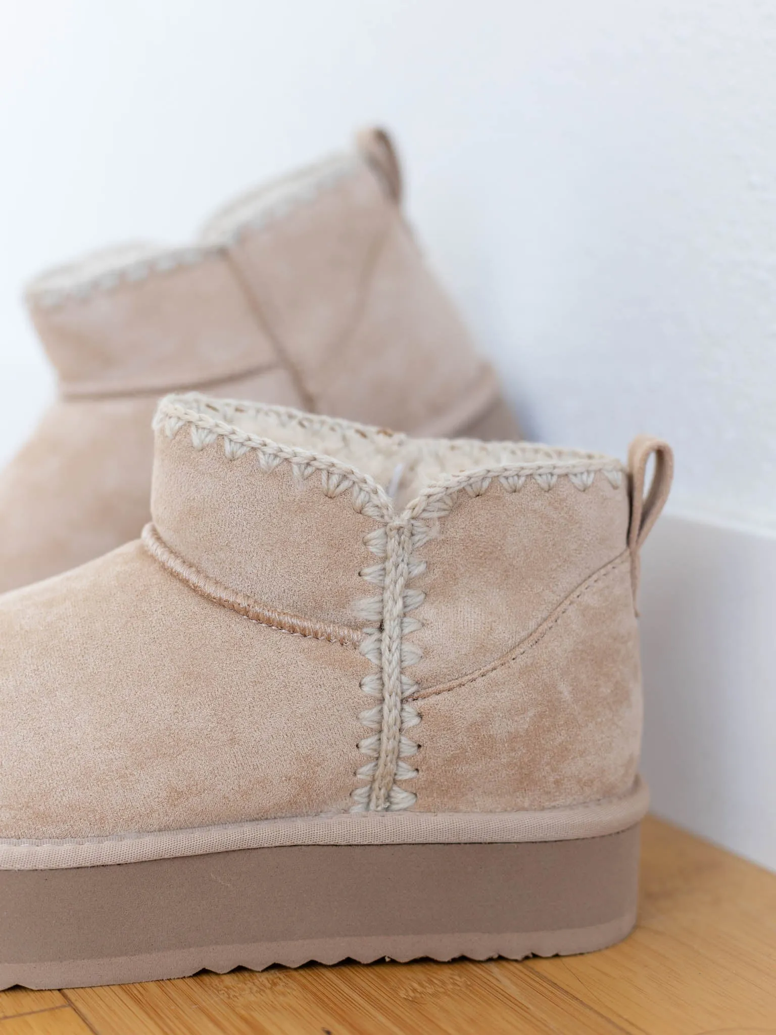 Groove Platform Boot