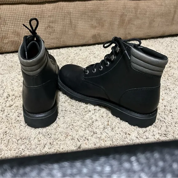 Harley Davidson solid black men’s size 9