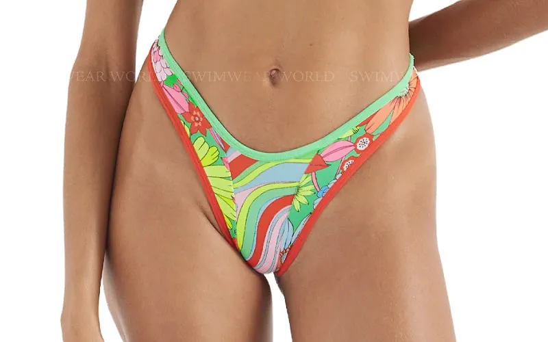Jenna-Noelia Bikini