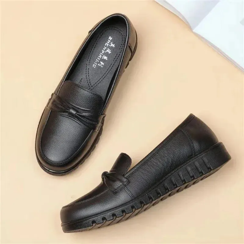 New Spring Women’s Shoes – Low Top Round Head Loafers, Waterproof Soft Leather, Solid Color Versatile Casual Shoes