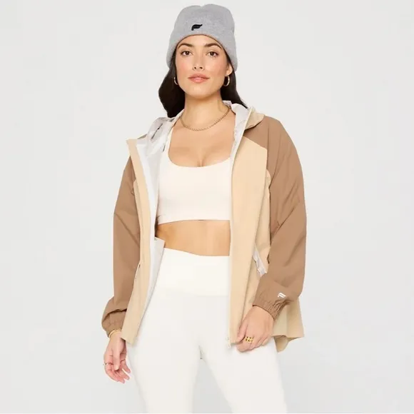 NWT, Fabletics, Downpour Rain Jacket, Champagne/Mocha Latte/Bone, XS