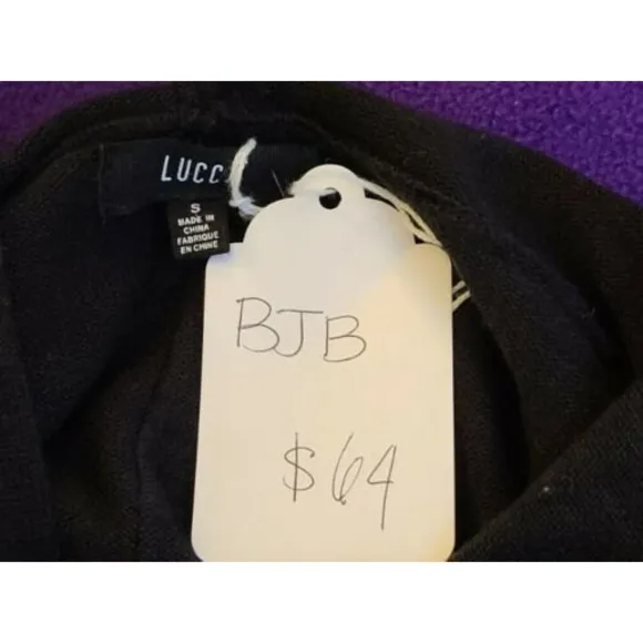 NWT LUCCA Size Small Black Cropped Hooded Pullover Sweater Exposed Seam Detail