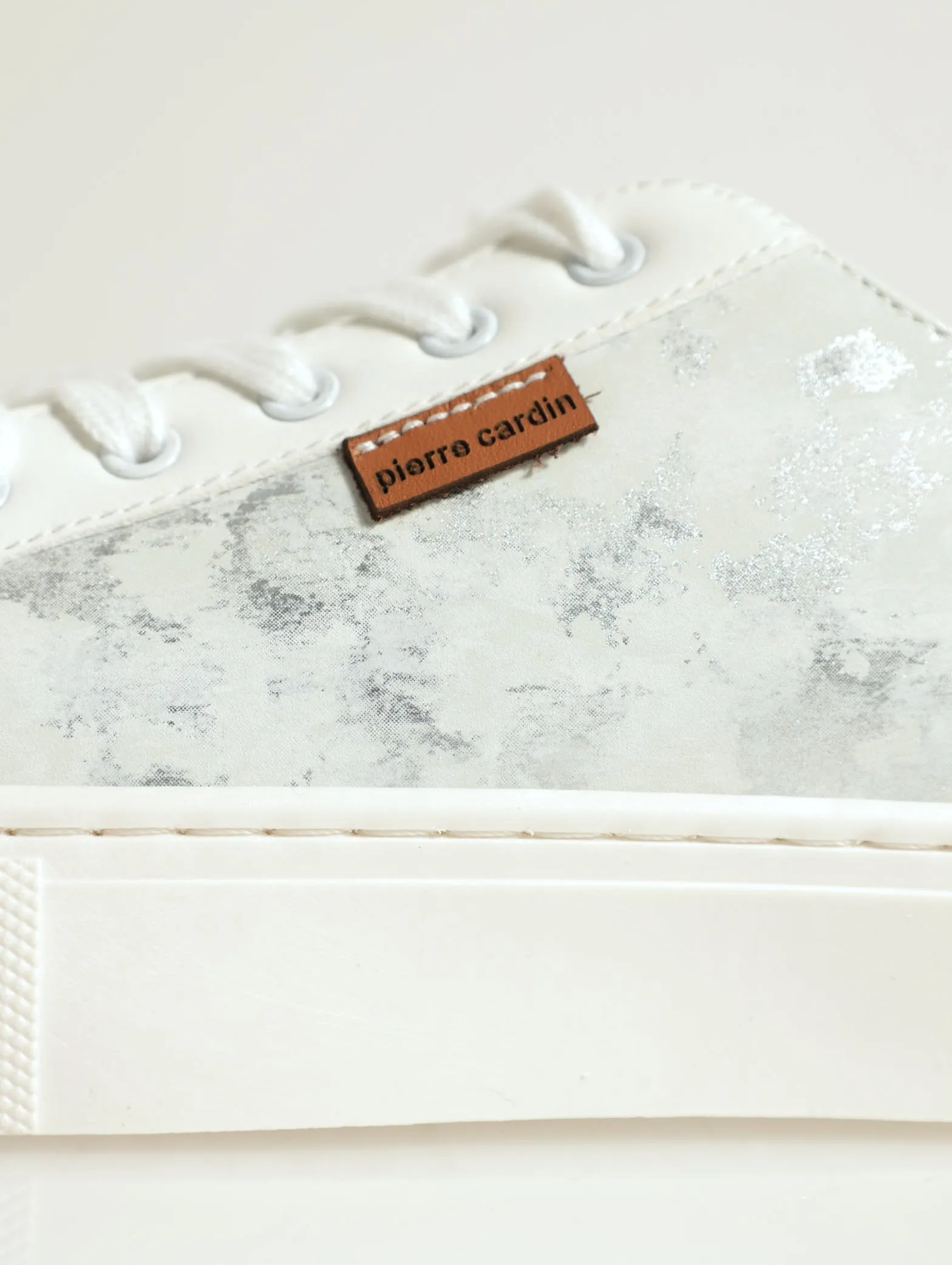 Print Platform Sneaker - White/Grey