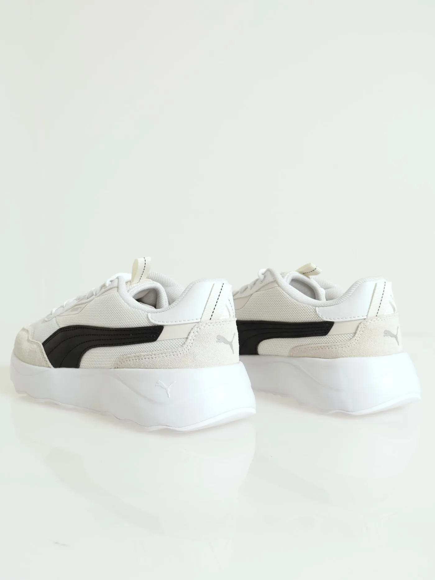 Runtamed Platform Sneaker - White