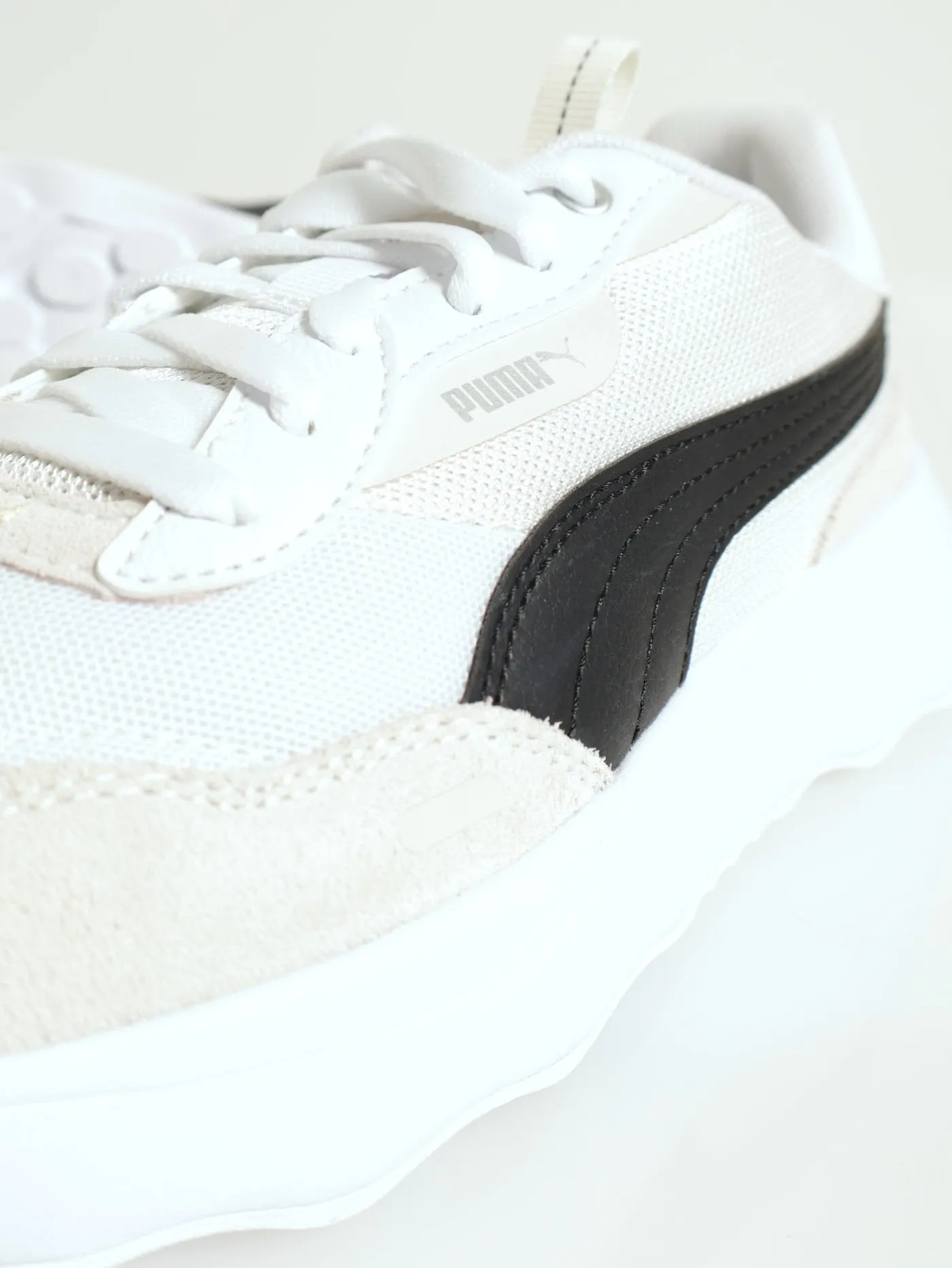 Runtamed Platform Sneaker - White