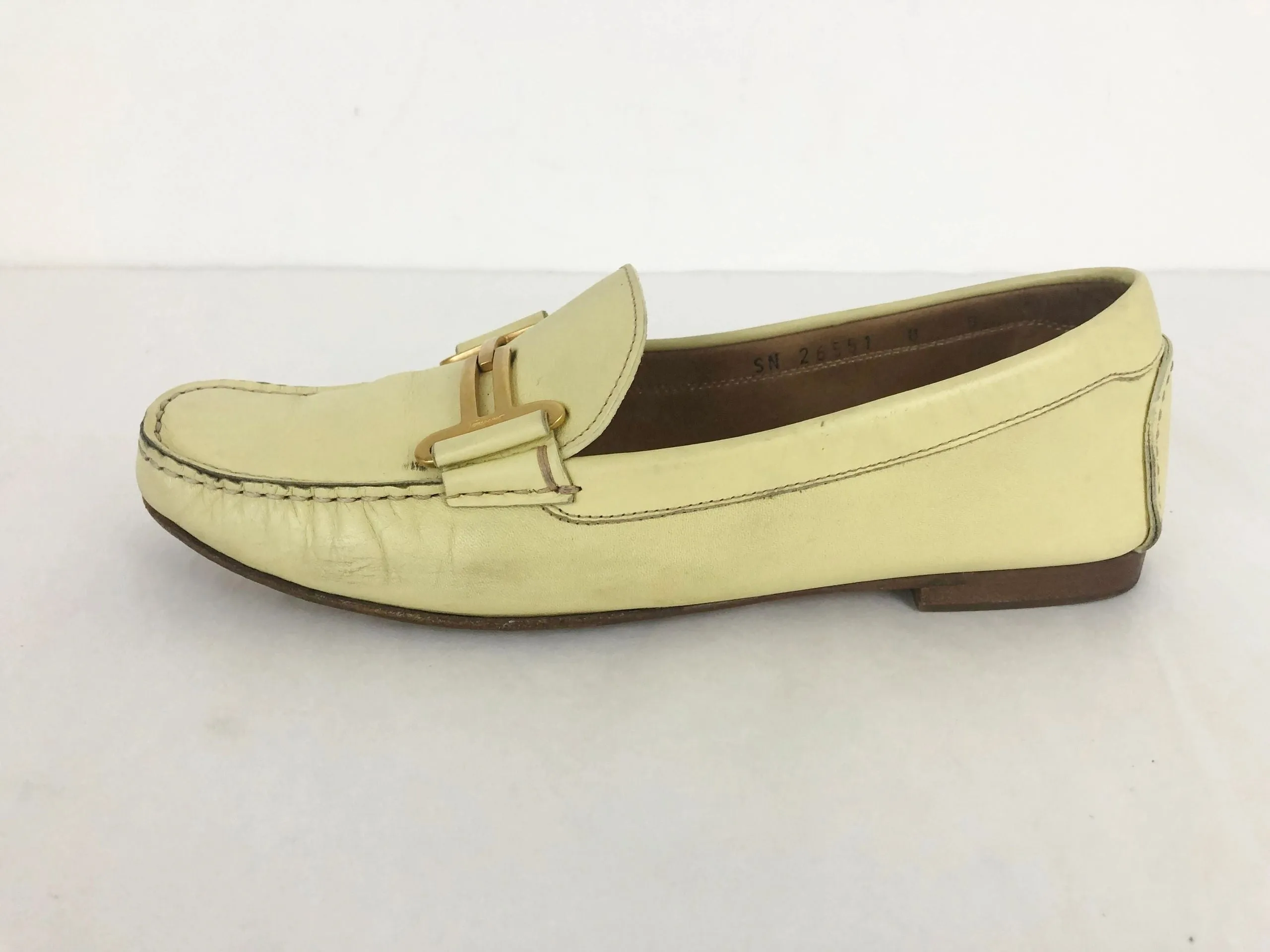Salvatore Ferragamo Yellow Leather Loafer Size 38 It (8 Us)