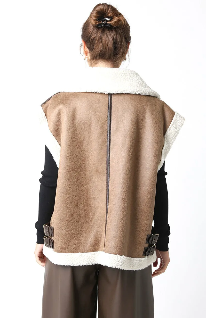 Sherpa Buckle Vest