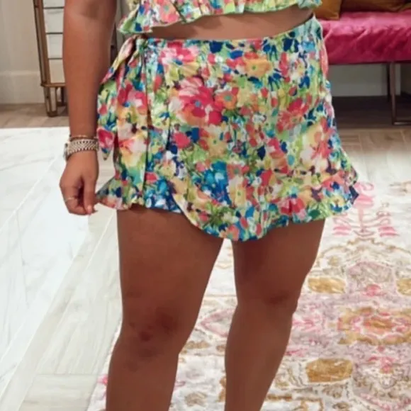 SHOW ME YOUR MUMUNEON PRINT SKORT- SIZE XXL