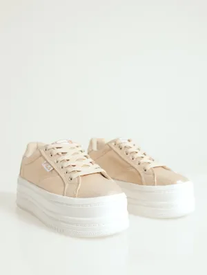 Stavi Stacked Platform Lace-Up Sneaker - Gold