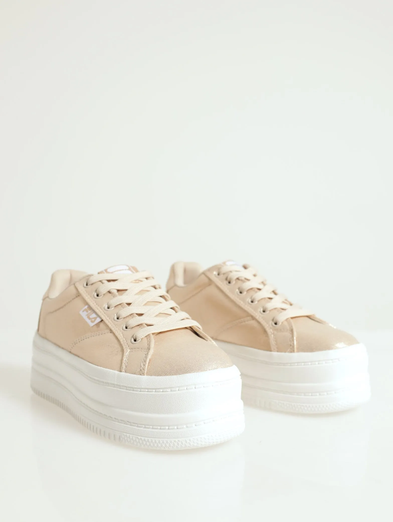 Stavi Stacked Platform Lace-Up Sneaker - Gold