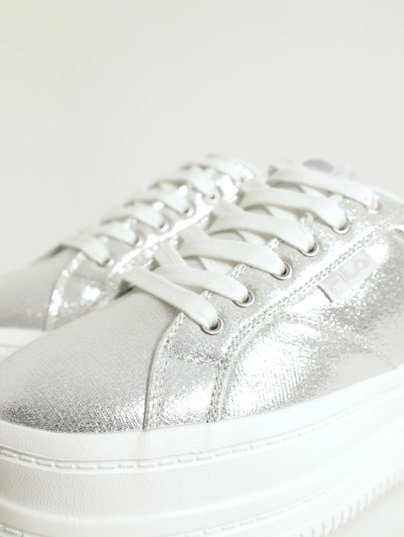 Stavi Stacked Platform Lace-Up Sneaker - Silver