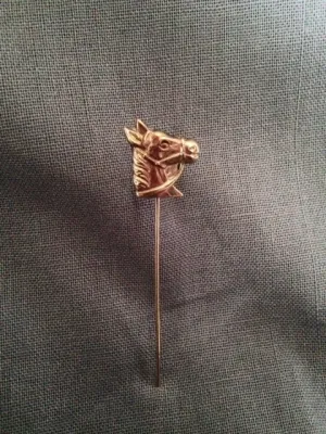 Stick Pin Horse Head 14 kt Yellow Gold