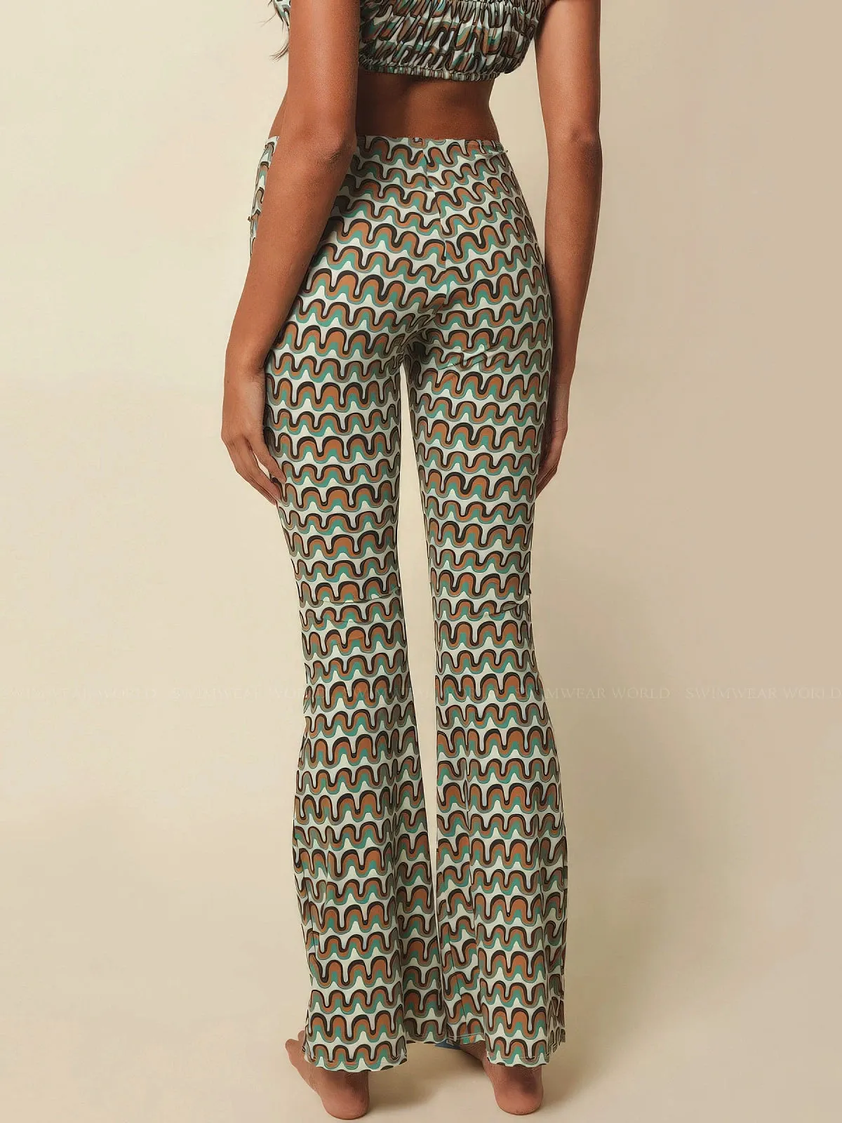 Sydney Flared Legging ::RET