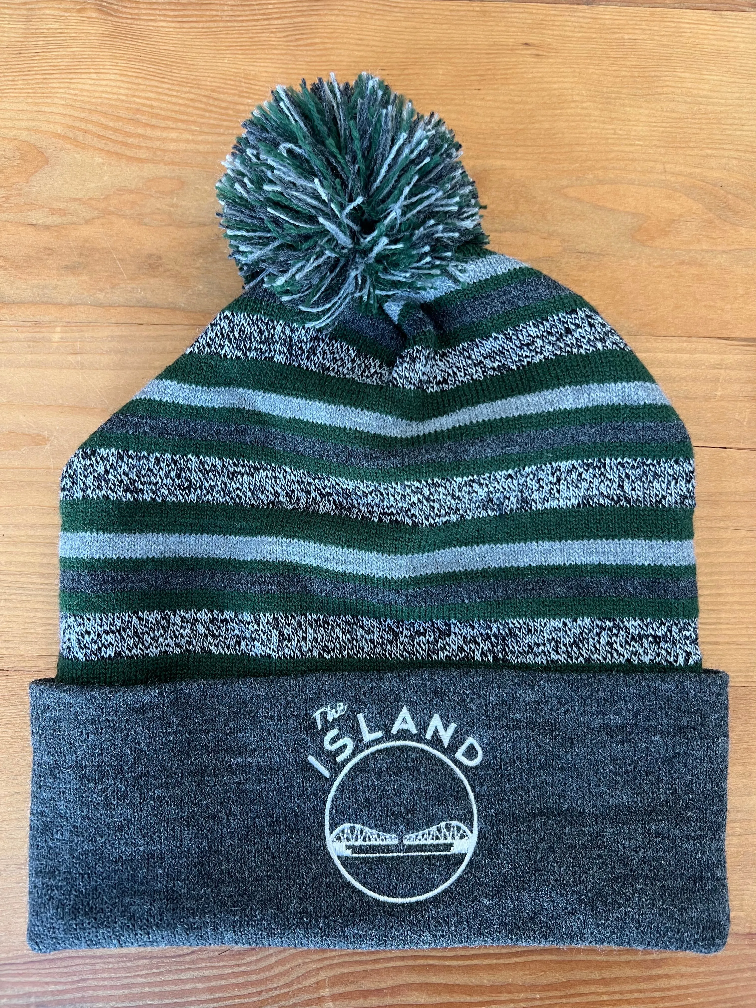 THE ISLAND STRIPED BEANIE WITH POM