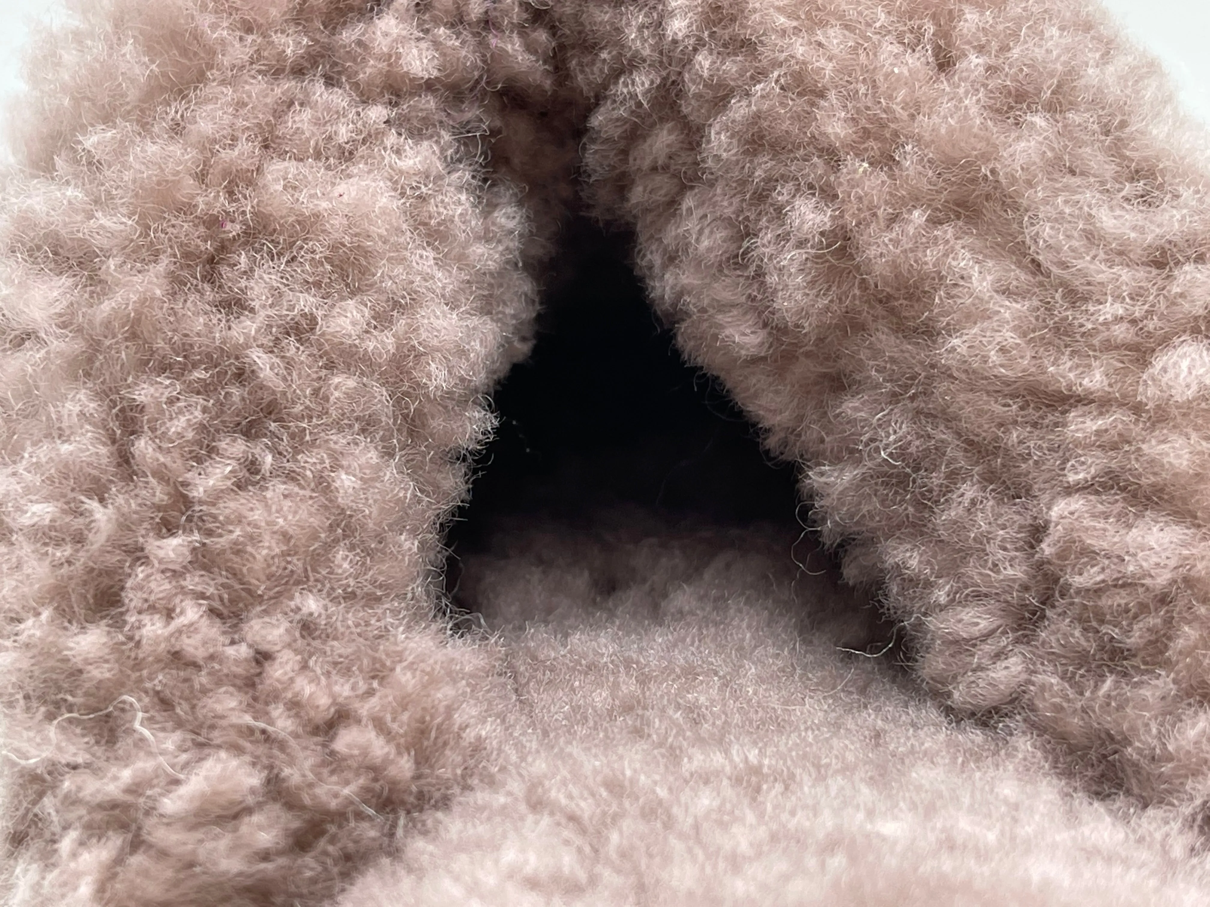 thies 1856 ® Fluffy Shearling new pink (W)