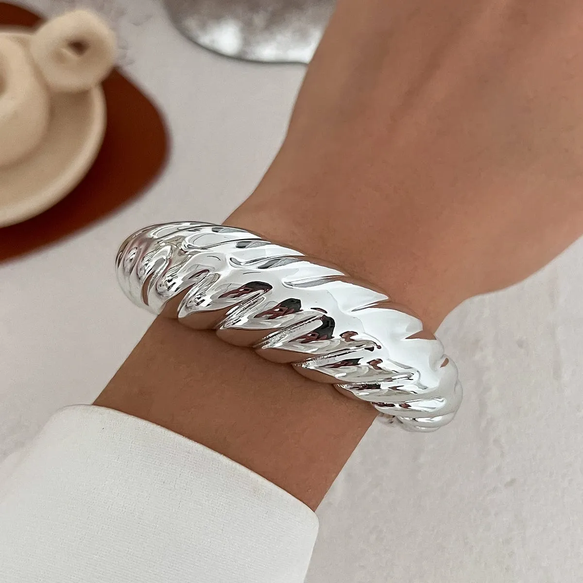 Trendy Gold Silver Tone Glossy Twisted Bangle Bracelet