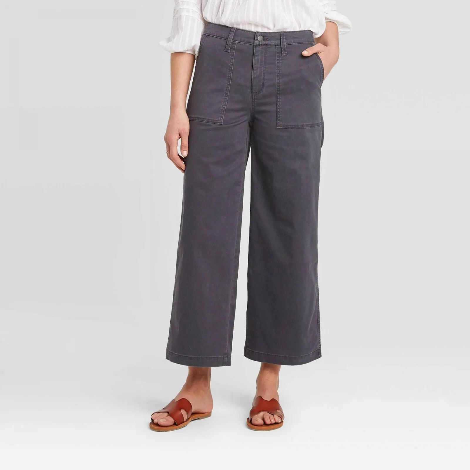 Universal Thread Women's High-Rise Wide Leg Cropped Jeans 561356